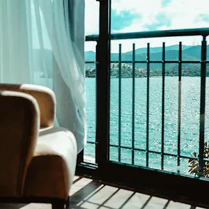 deniz-otel.turkeyfethiyehotels.com/